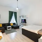 Szasz Apartment Villa 2 next to Buda Castle district